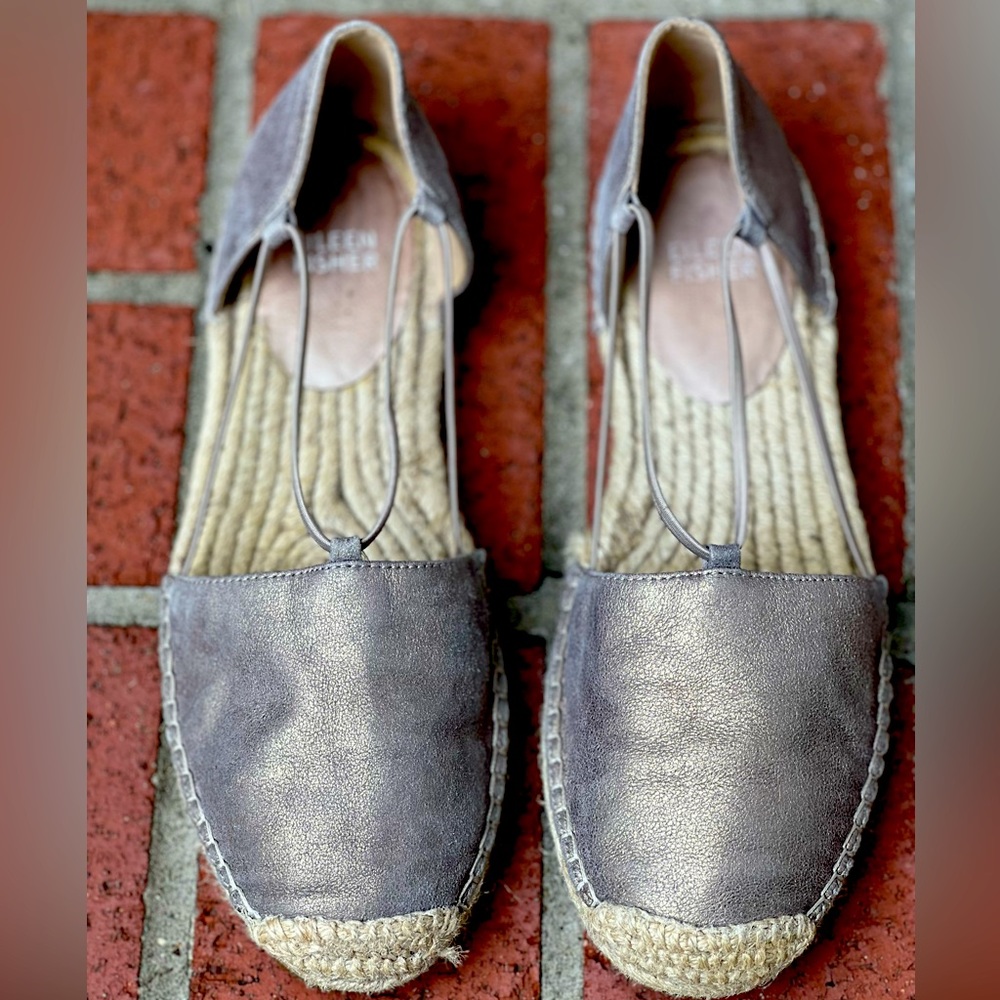 Eileen Fisher Metallic Champagne/gold Espadrilles Women’s size 8.5
